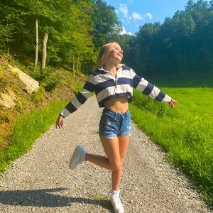 Meet your Posher, Alyse